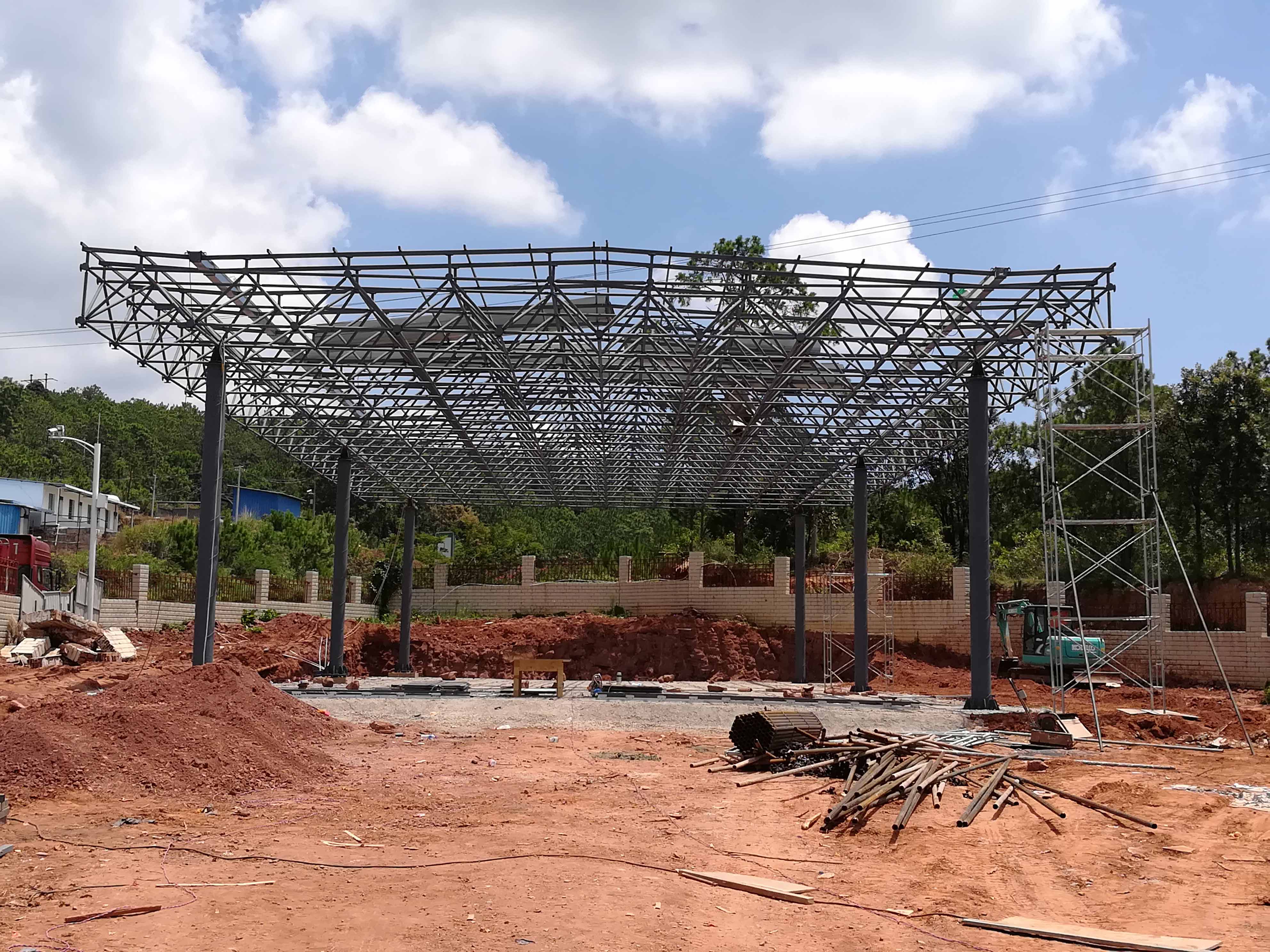 同江加油站网架屋面