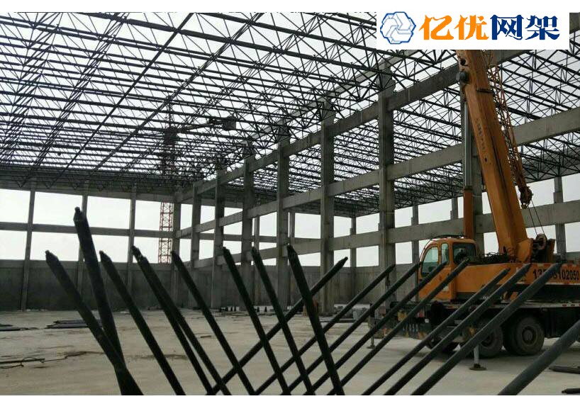 同江干煤棚网架